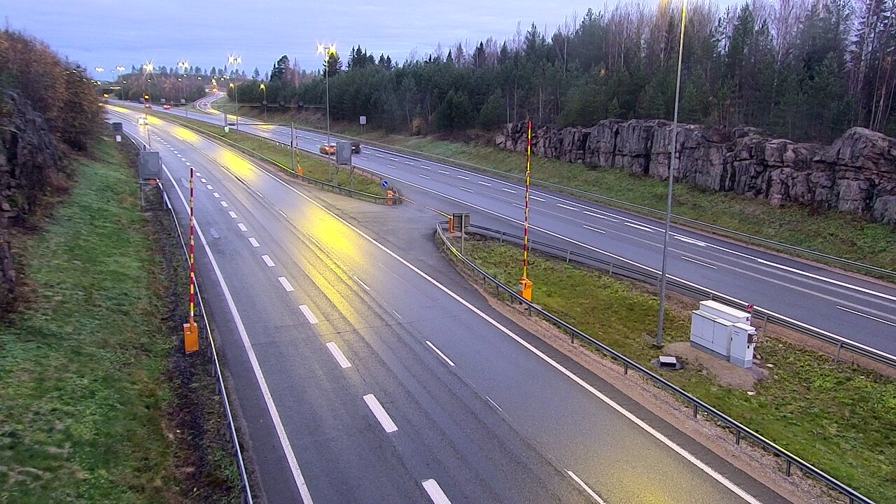 Kelikamerat Kuva Tie 1 Lohja, Tervakorpi, puomi länsi, Lohja, Uusimaa