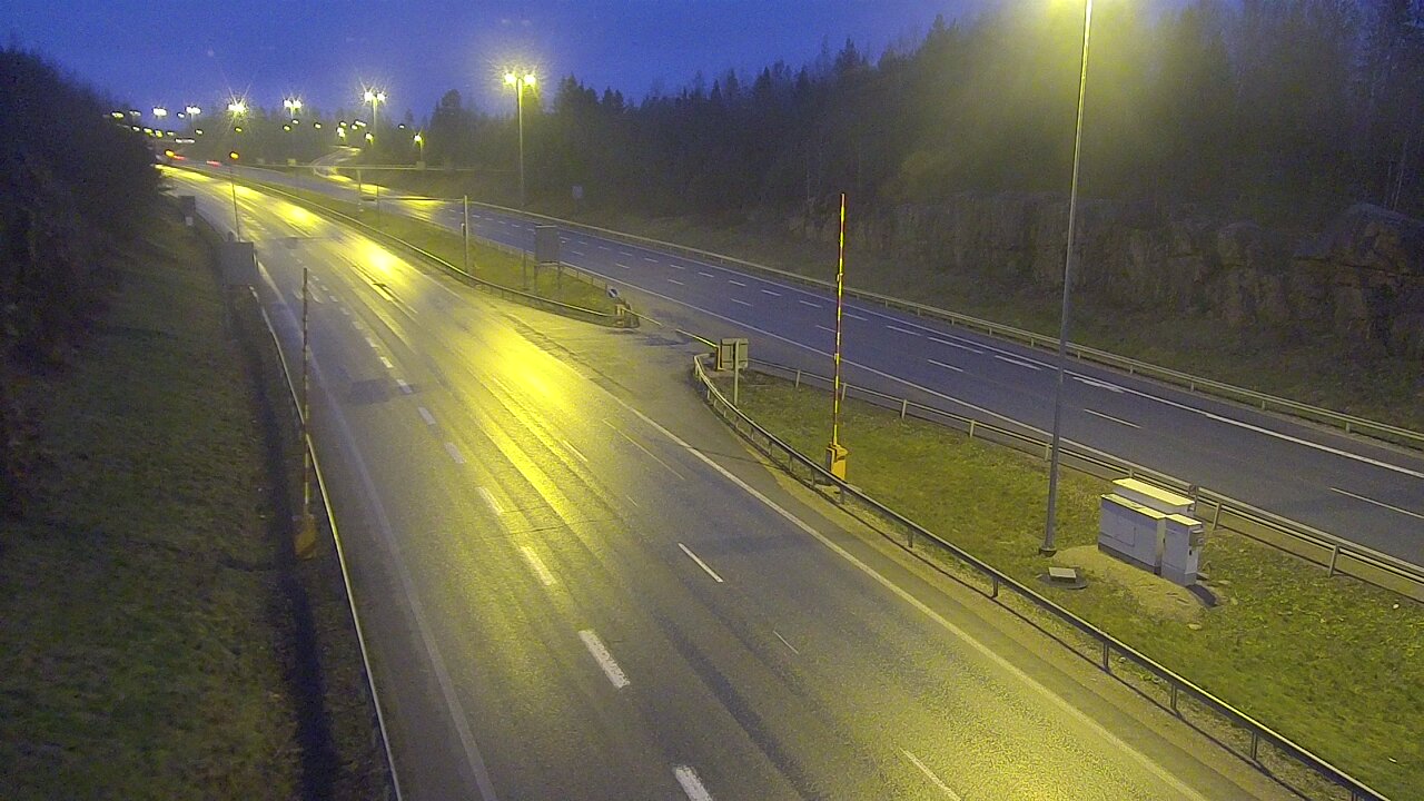 Weather Camera Image Väg 1 Lojo, Tervakorpi, puomi länsi, Lohja, Uusimaa