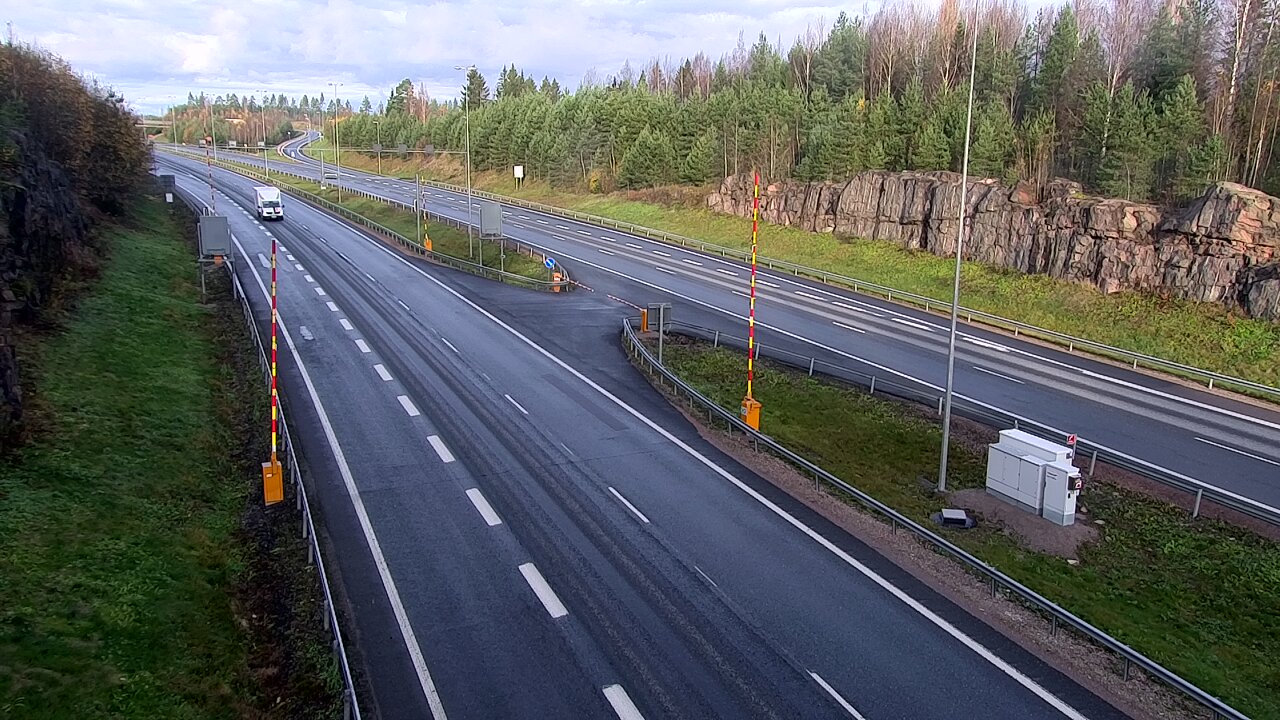 Kelikamerat Kuva Tie 1 Lohja, Tervakorpi, puomi länsi, Lohja, Uusimaa