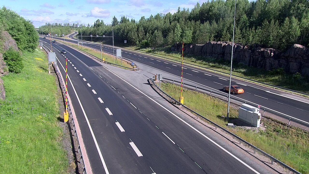 Kelikamerat Kuva Tie 1 Lohja, Tervakorpi, puomi länsi, Lohja, Uusimaa