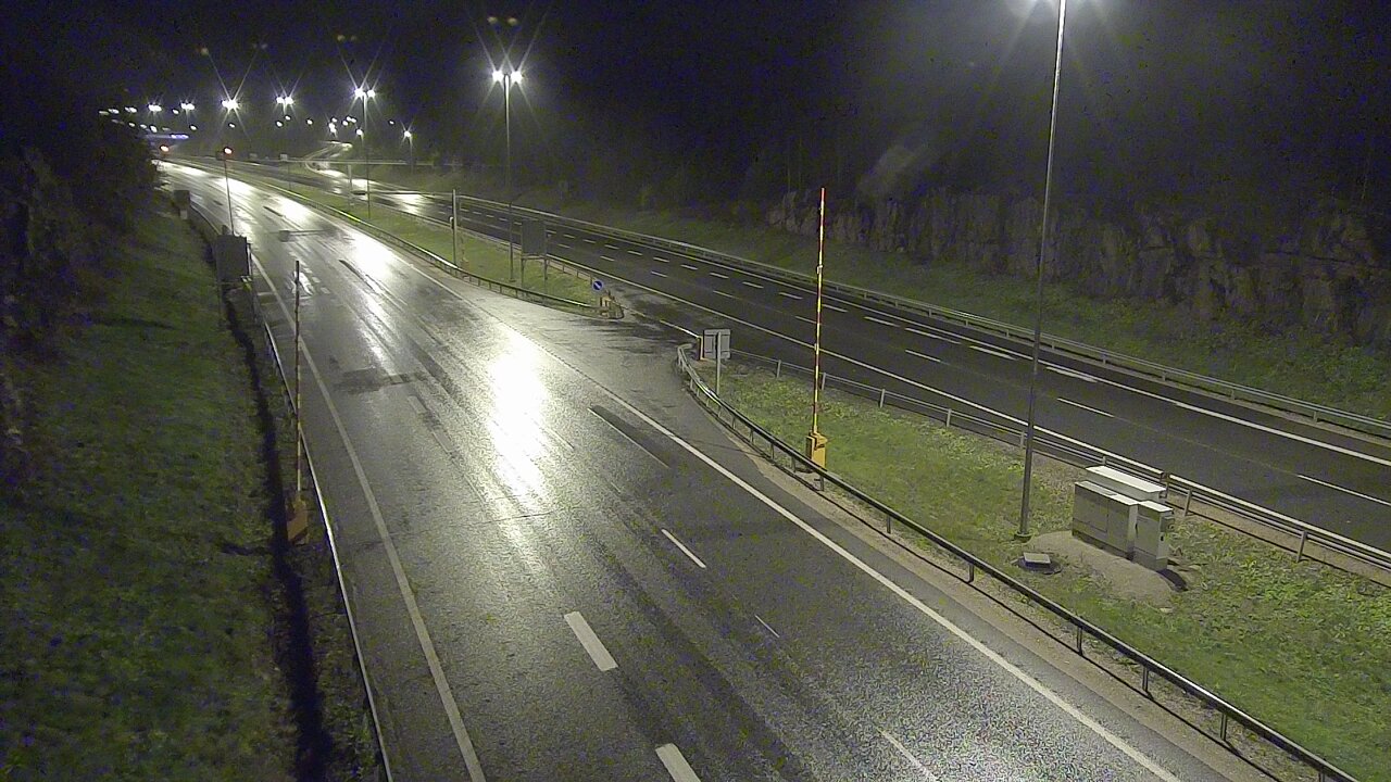 Kelikamerat Kuva Tie 1 Lohja, Tervakorpi, puomi länsi, Lohja, Uusimaa