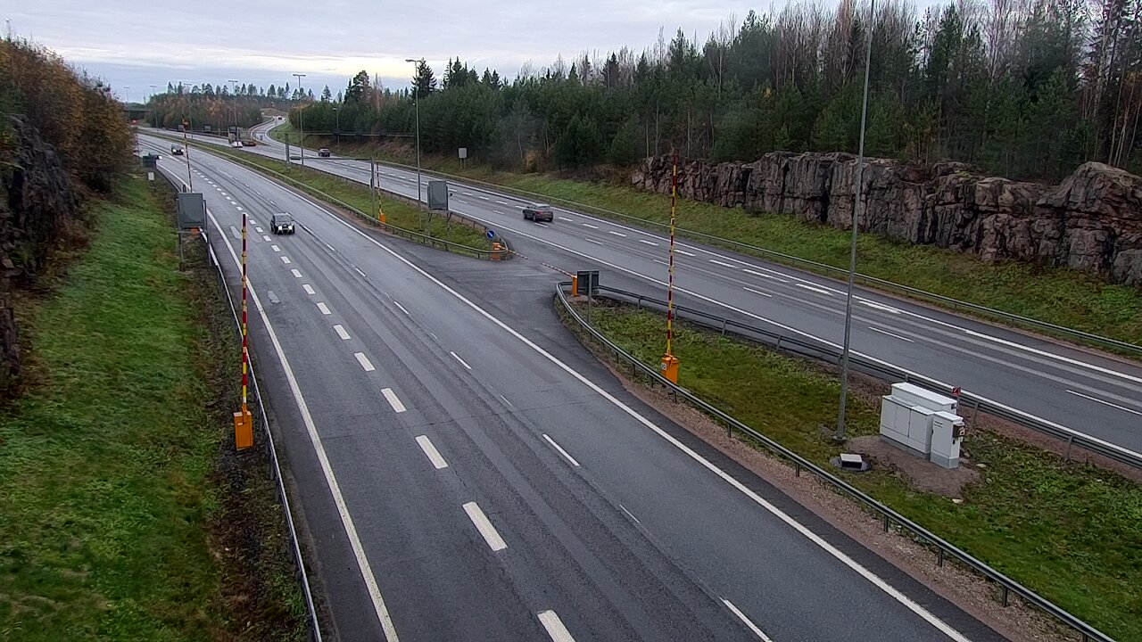 Kelikamerat Kuva Tie 1 Lohja, Tervakorpi, puomi länsi, Lohja, Uusimaa