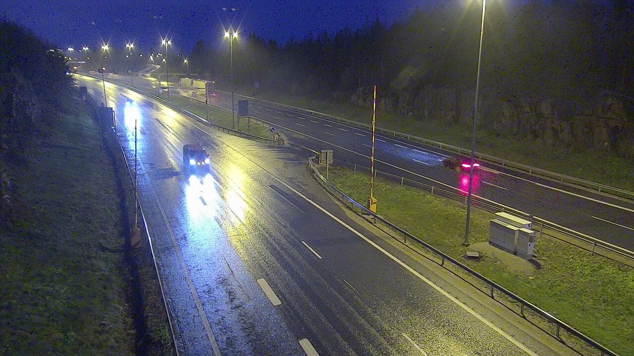 Kelikamerat Kuva Tie 1 Lohja, Tervakorpi, puomi länsi, Lohja, Uusimaa