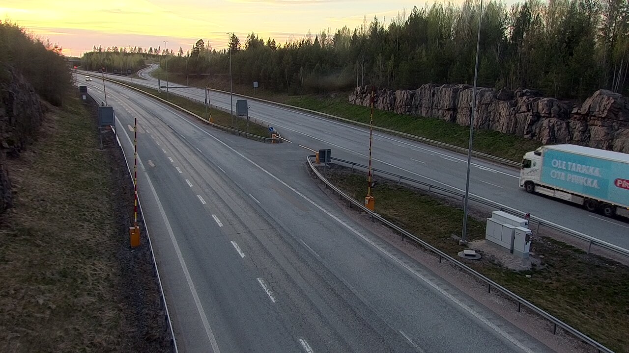 Kelikamerat Kuva Tie 1 Lohja, Tervakorpi, puomi länsi, Lohja, Uusimaa