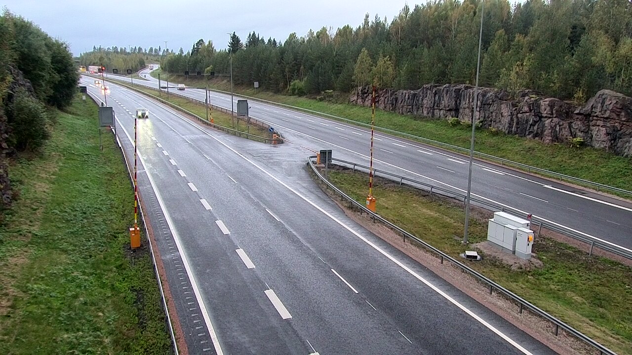 Kelikamerat Kuva Tie 1 Lohja, Tervakorpi, puomi länsi, Lohja, Uusimaa