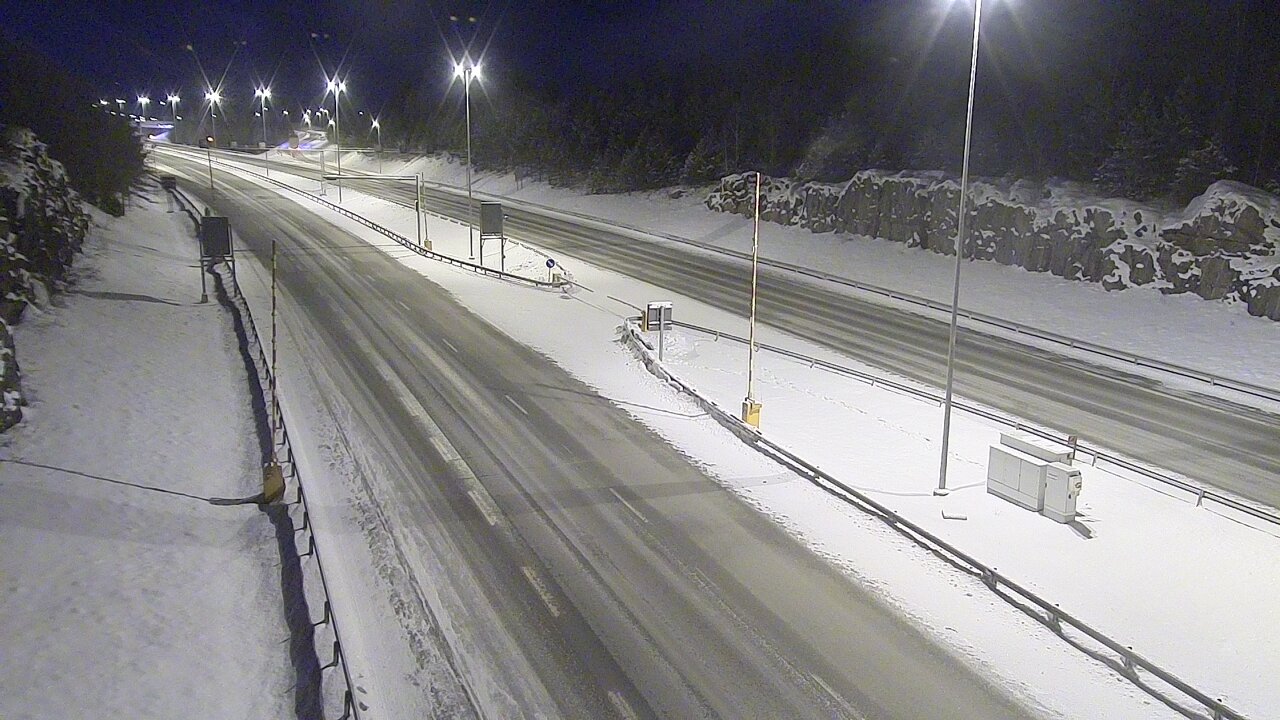 Kelikamerat Kuva Tie 1 Lohja, Tervakorpi, puomi länsi, Lohja, Uusimaa