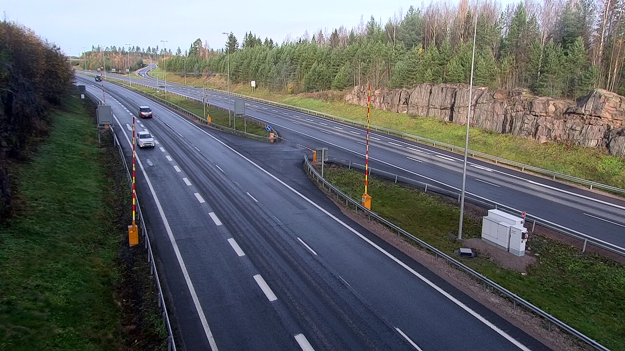 Kelikamerat Kuva Tie 1 Lohja, Tervakorpi, puomi länsi, Lohja, Uusimaa