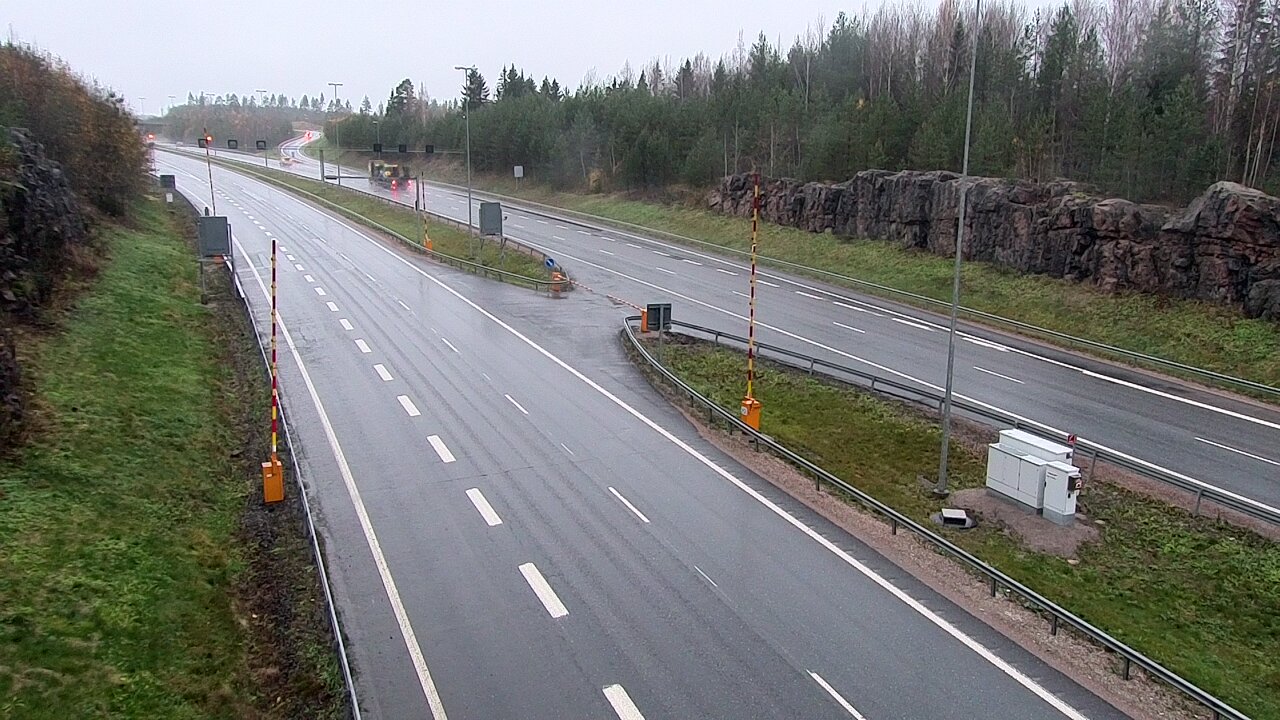 Kelikamerat Kuva Tie 1 Lohja, Tervakorpi, puomi länsi, Lohja, Uusimaa