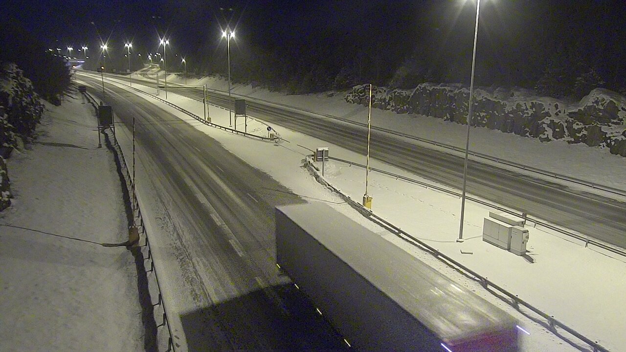 Kelikamerat Kuva Tie 1 Lohja, Tervakorpi, puomi länsi, Lohja, Uusimaa