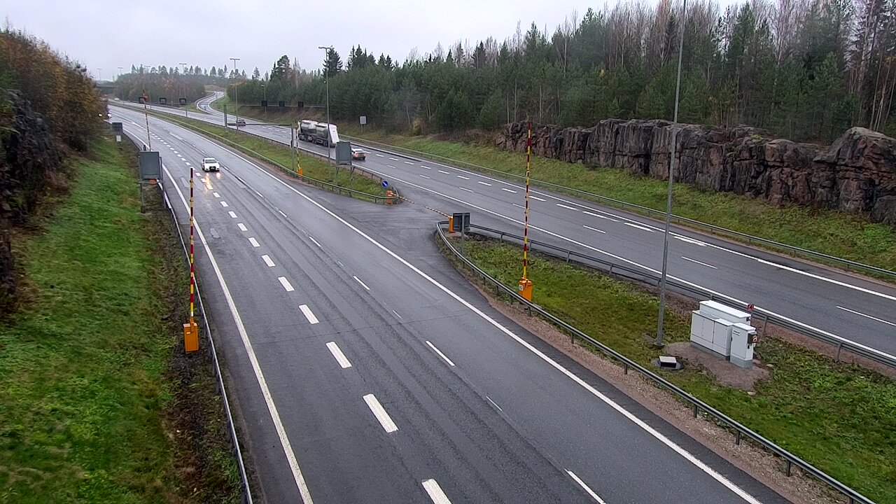 Kelikamerat Kuva Tie 1 Lohja, Tervakorpi, puomi länsi, Lohja, Uusimaa