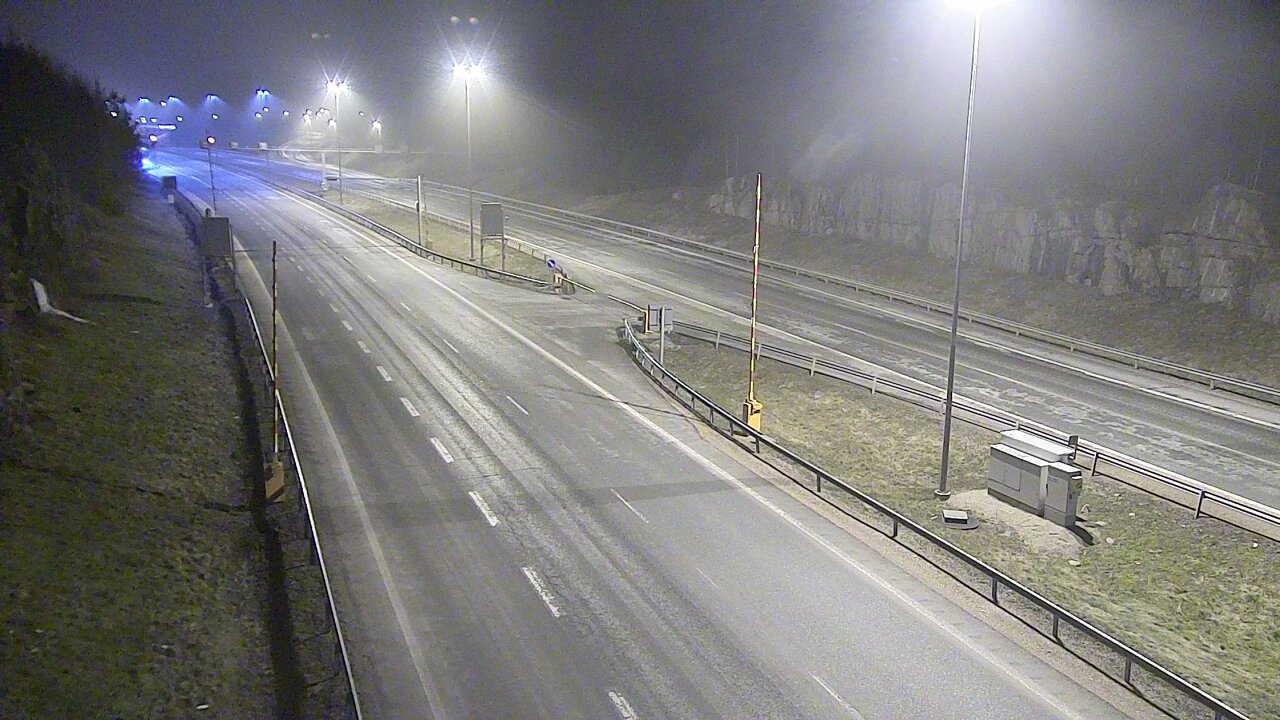 Kelikamerat Kuva Tie 1 Lohja, Tervakorpi, puomi länsi, Lohja, Uusimaa