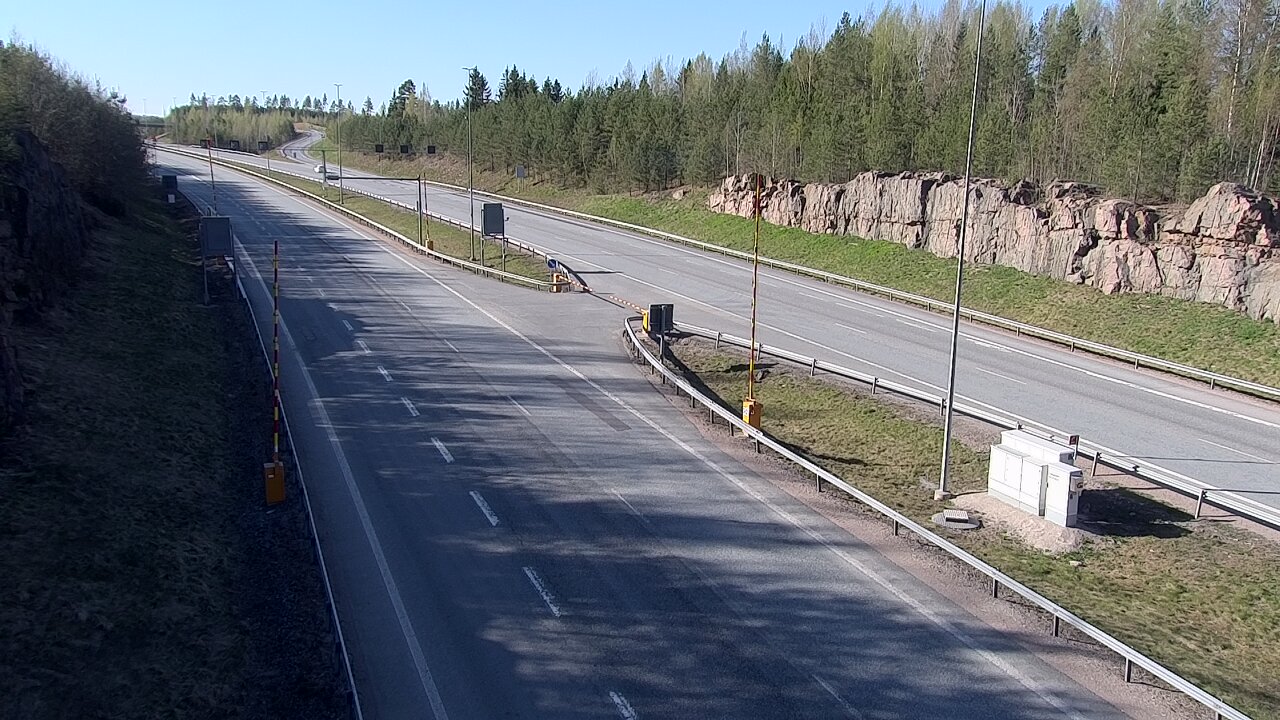 Kelikamerat Kuva Tie 1 Lohja, Tervakorpi, puomi länsi, Lohja, Uusimaa