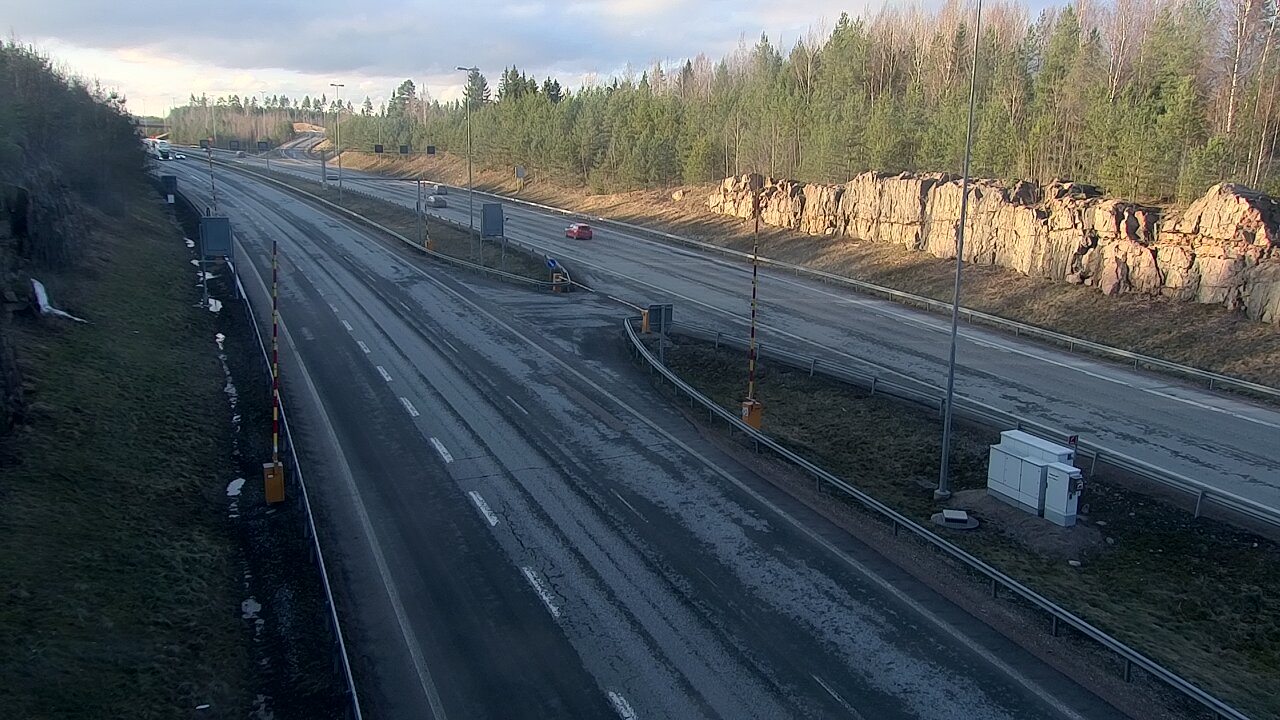 Weather Camera Image Road 1 Lohja, Tervakorpi, puomi länsi, Lohja, Uusimaa