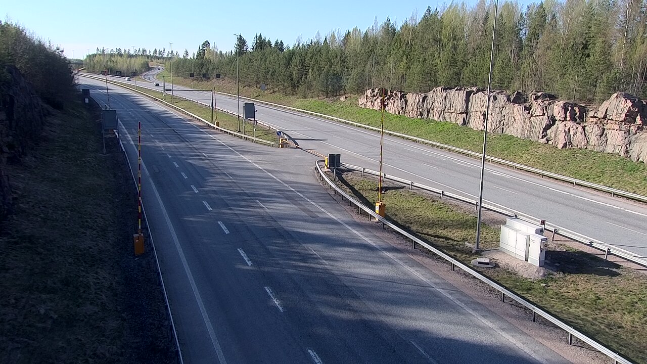 Kelikamerat Kuva Tie 1 Lohja, Tervakorpi, puomi länsi, Lohja, Uusimaa