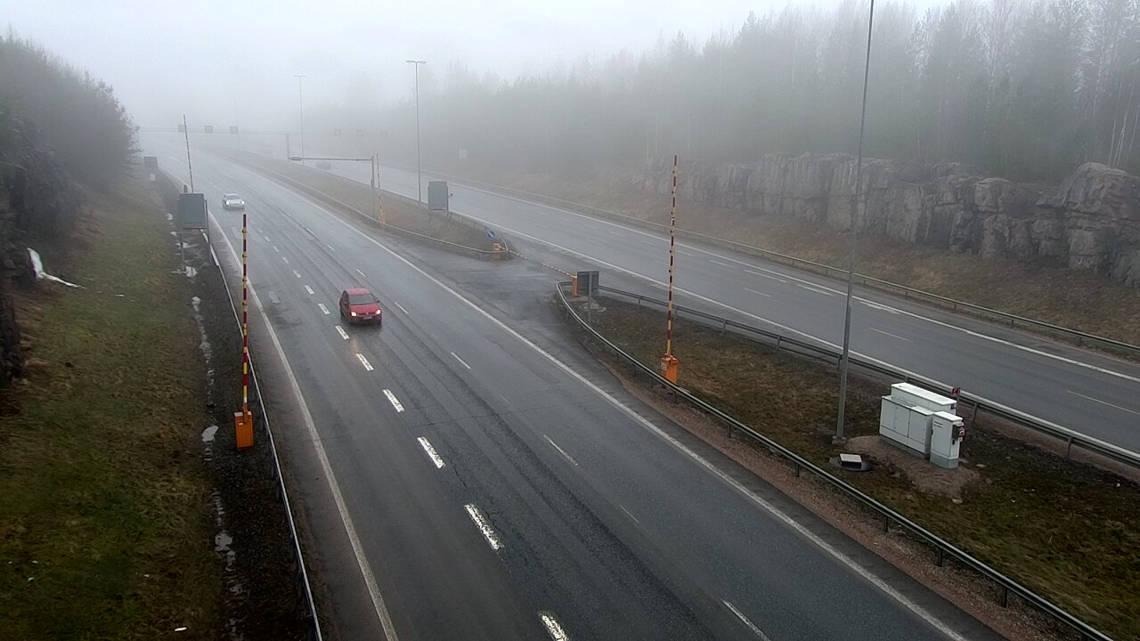 Kelikamerat Kuva Tie 1 Lohja, Tervakorpi, puomi länsi, Lohja, Uusimaa