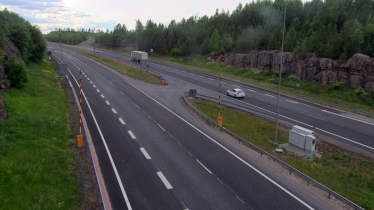 Kelikamerat Kuva Tie 1 Lohja, Tervakorpi, puomi länsi, Lohja, Uusimaa