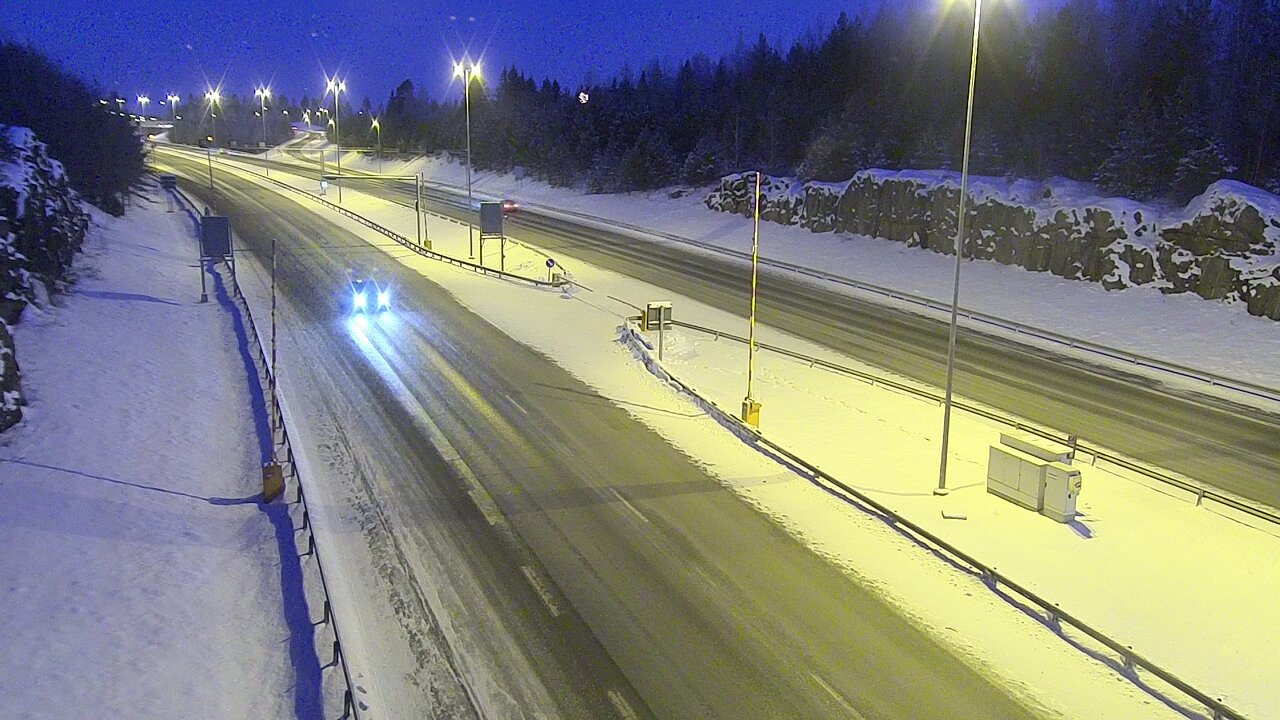 Kelikamerat Kuva Tie 1 Lohja, Tervakorpi, puomi länsi, Lohja, Uusimaa