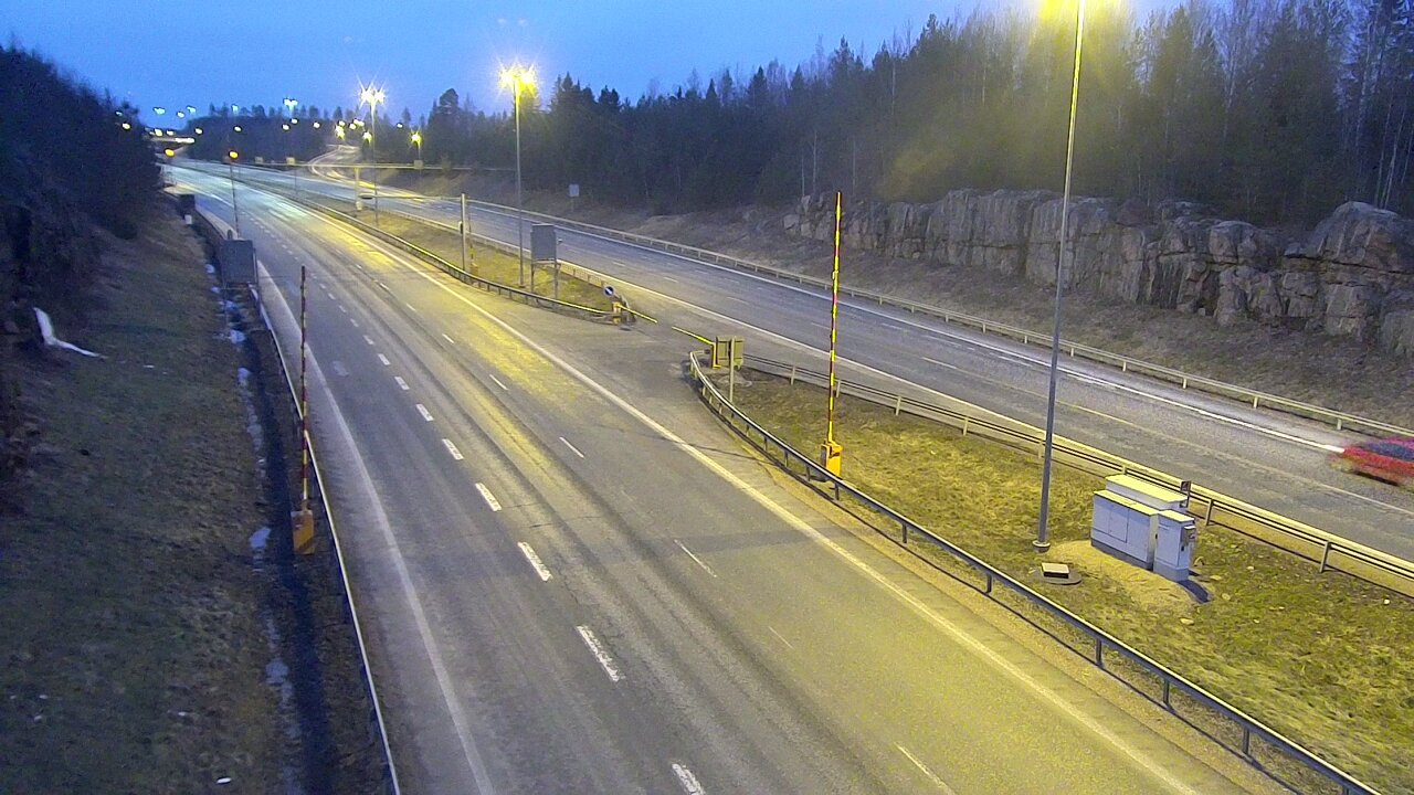 Kelikamerat Kuva Tie 1 Lohja, Tervakorpi, puomi länsi, Lohja, Uusimaa