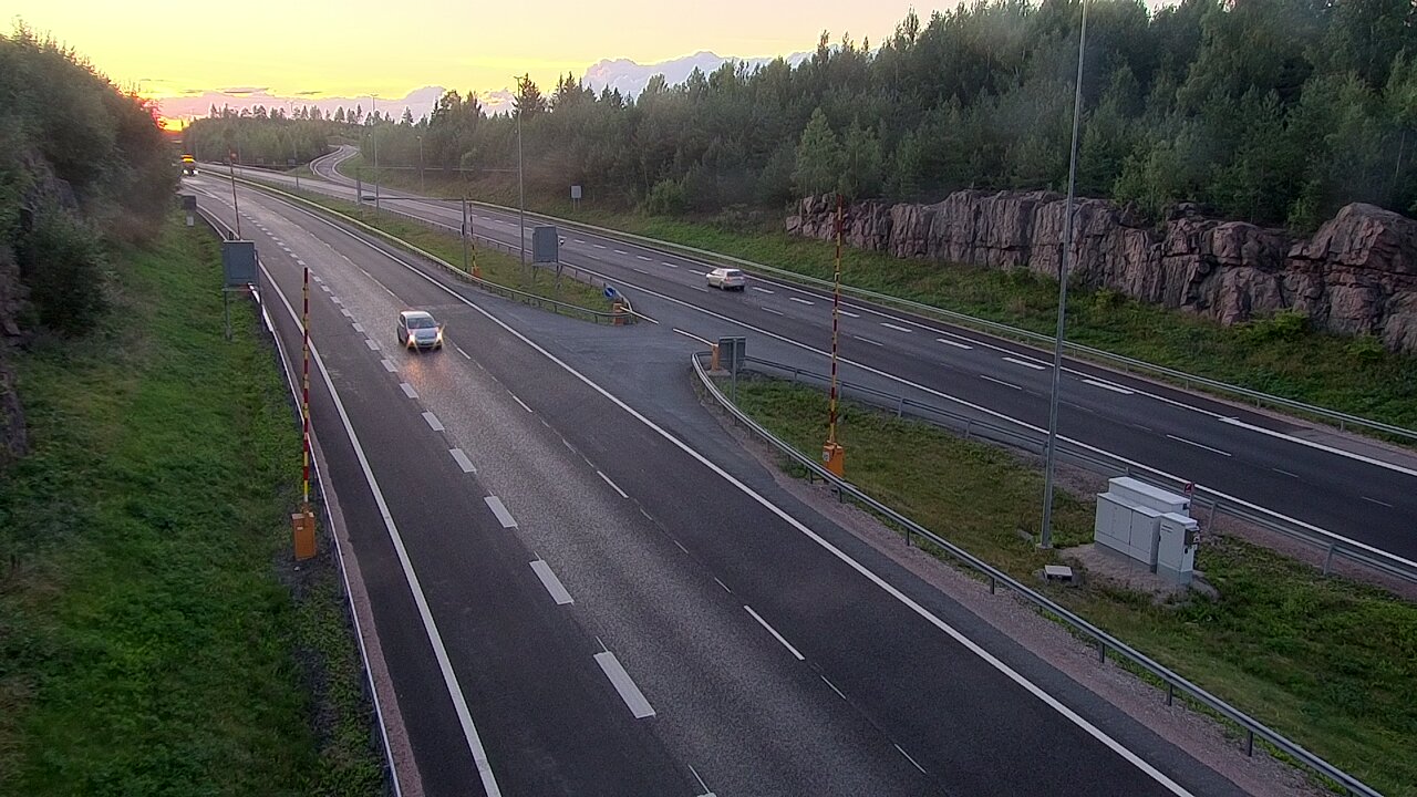 Kelikamerat Kuva Tie 1 Lohja, Tervakorpi, puomi länsi, Lohja, Uusimaa