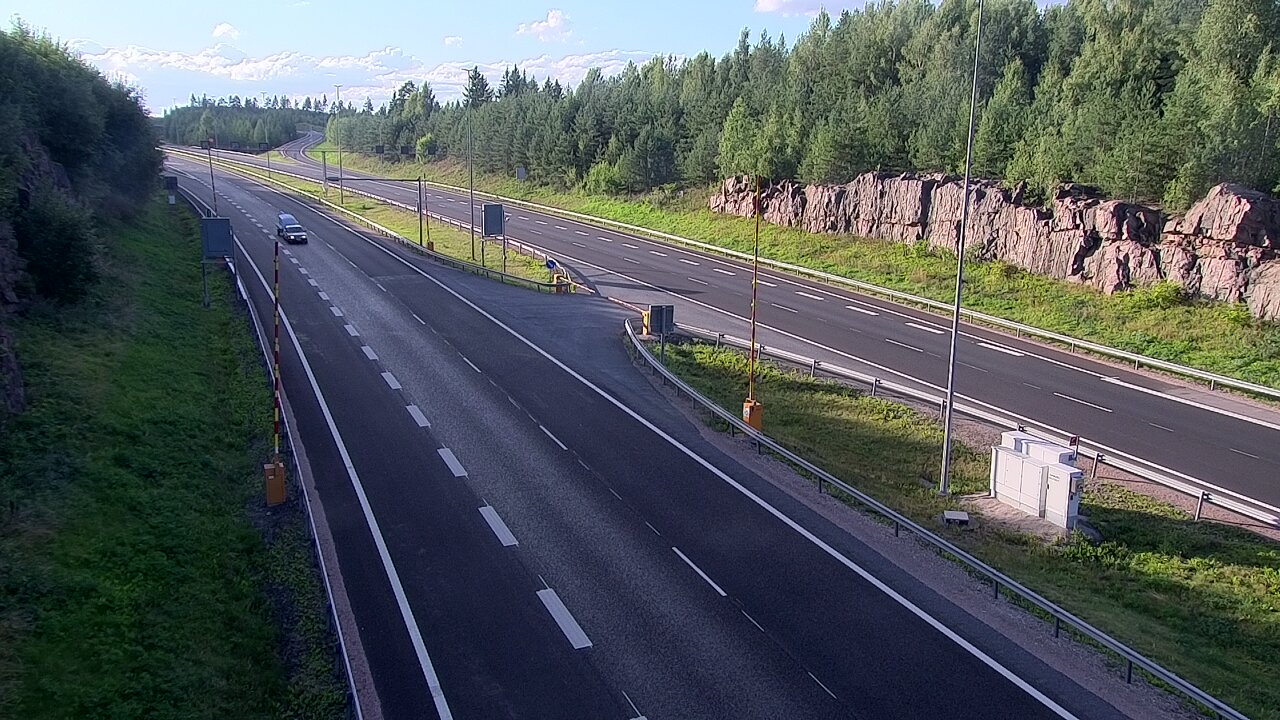 Kelikamerat Kuva Tie 1 Lohja, Tervakorpi, puomi länsi, Lohja, Uusimaa