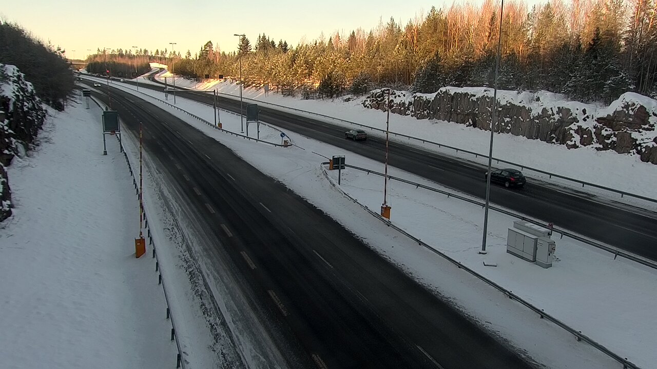 Weather Camera Image Road 1 Lohja, Tervakorpi, puomi länsi, Lohja, Uusimaa