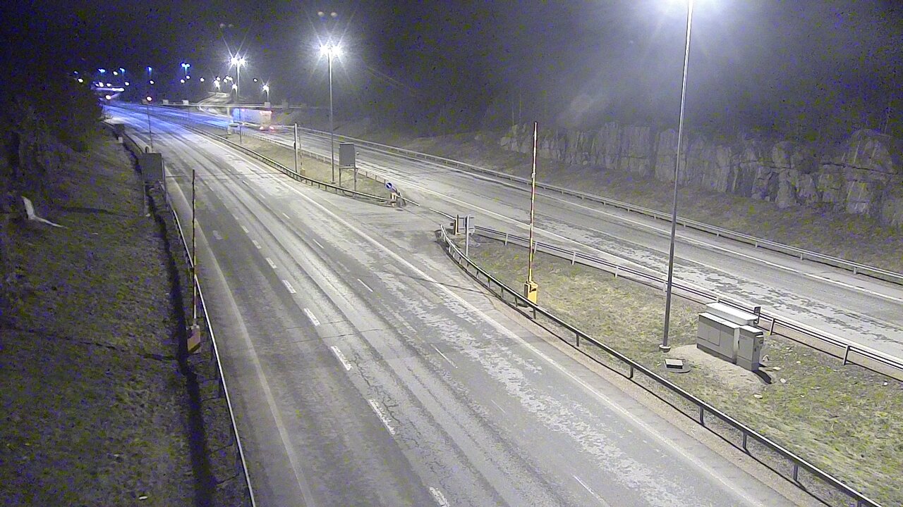 Kelikamerat Kuva Tie 1 Lohja, Tervakorpi, puomi länsi, Lohja, Uusimaa