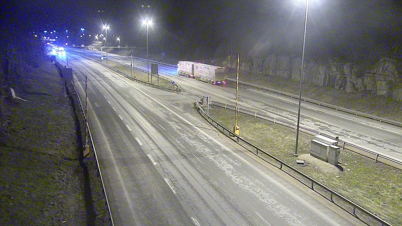 Kelikamerat Kuva Tie 1 Lohja, Tervakorpi, puomi länsi, Lohja, Uusimaa