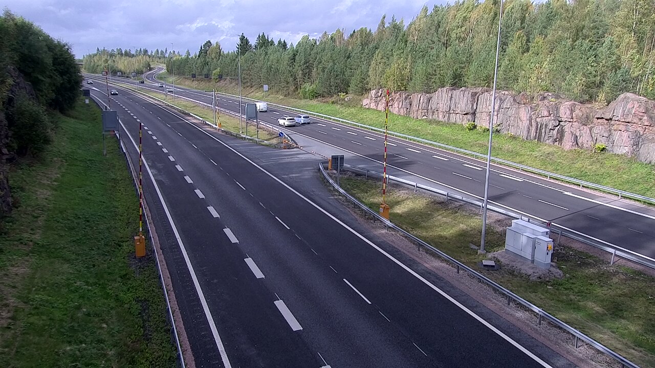 Kelikamerat Kuva Tie 1 Lohja, Tervakorpi, puomi länsi, Lohja, Uusimaa