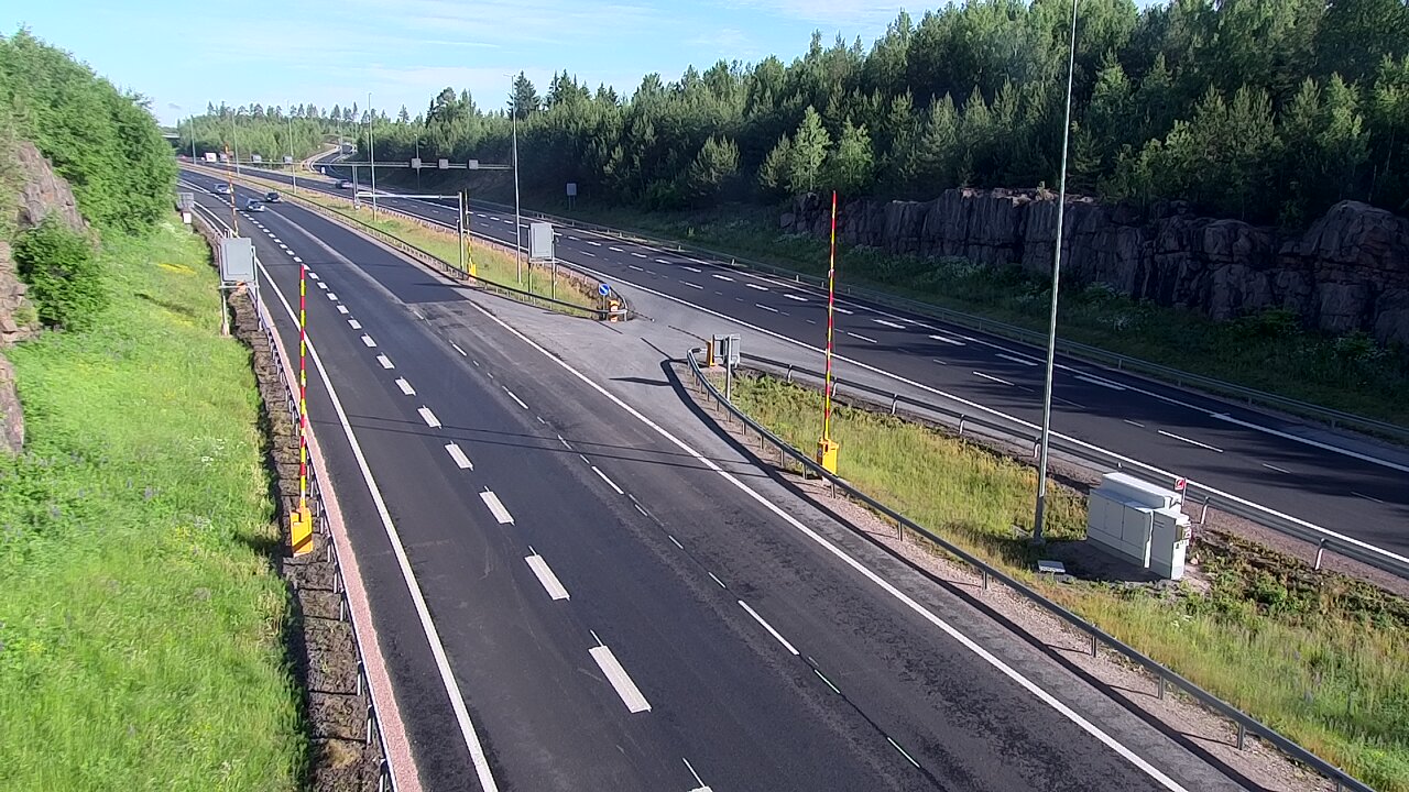 Kelikamerat Kuva Tie 1 Lohja, Tervakorpi, puomi länsi, Lohja, Uusimaa