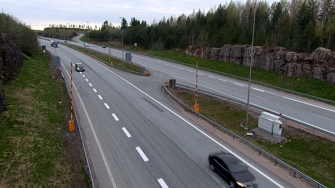 Weather Camera Image Väg 1 Lojo, Tervakorpi, puomi länsi, Lohja, Uusimaa