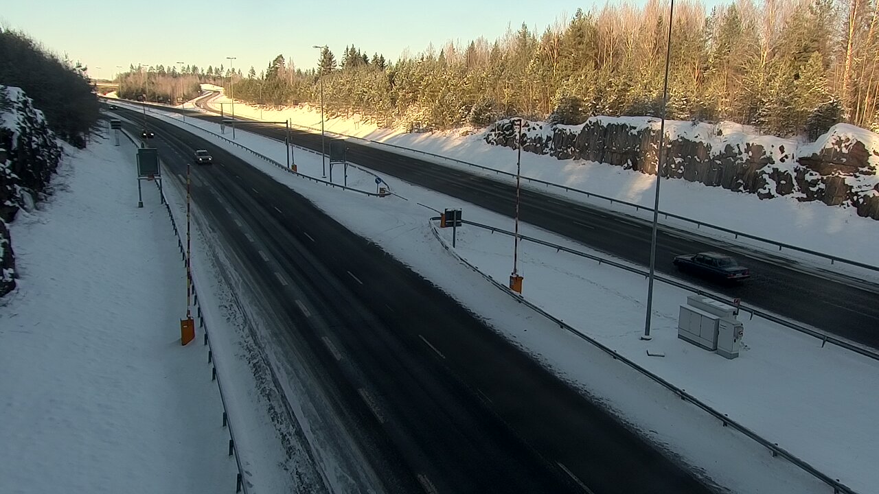 Weather Camera Image Road 1 Lohja, Tervakorpi, puomi länsi, Lohja, Uusimaa