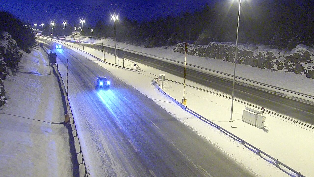 Kelikamerat Kuva Tie 1 Lohja, Tervakorpi, puomi länsi, Lohja, Uusimaa