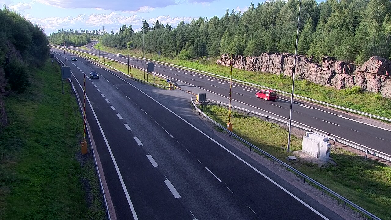Kelikamerat Kuva Tie 1 Lohja, Tervakorpi, puomi länsi, Lohja, Uusimaa
