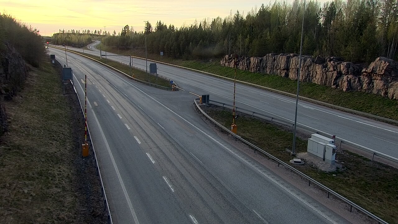 Kelikamerat Kuva Tie 1 Lohja, Tervakorpi, puomi länsi, Lohja, Uusimaa