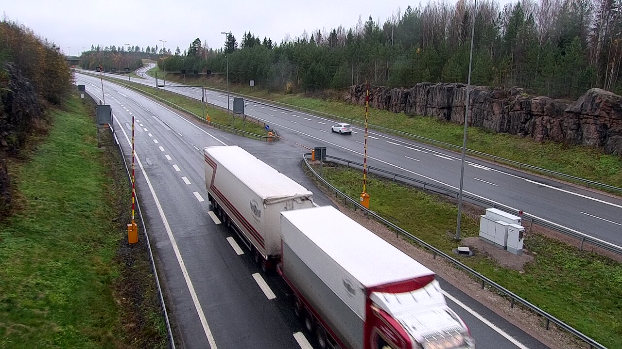 Kelikamerat Kuva Tie 1 Lohja, Tervakorpi, puomi länsi, Lohja, Uusimaa