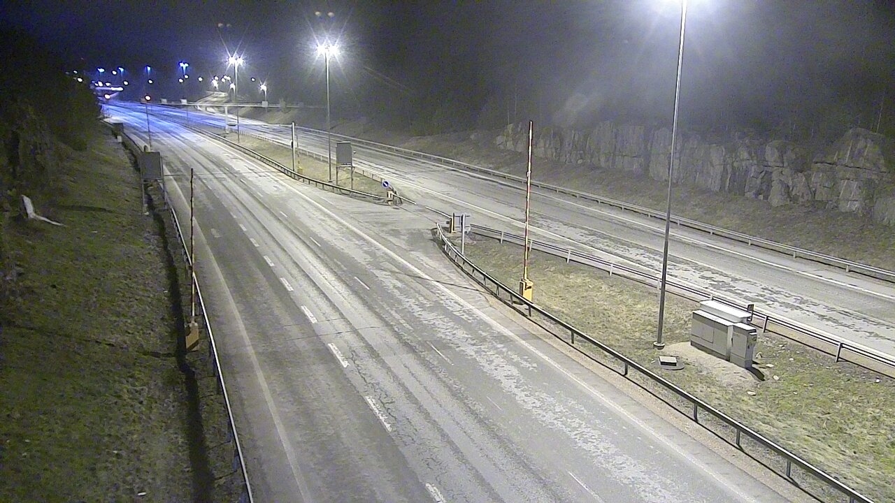 Kelikamerat Kuva Tie 1 Lohja, Tervakorpi, puomi länsi, Lohja, Uusimaa