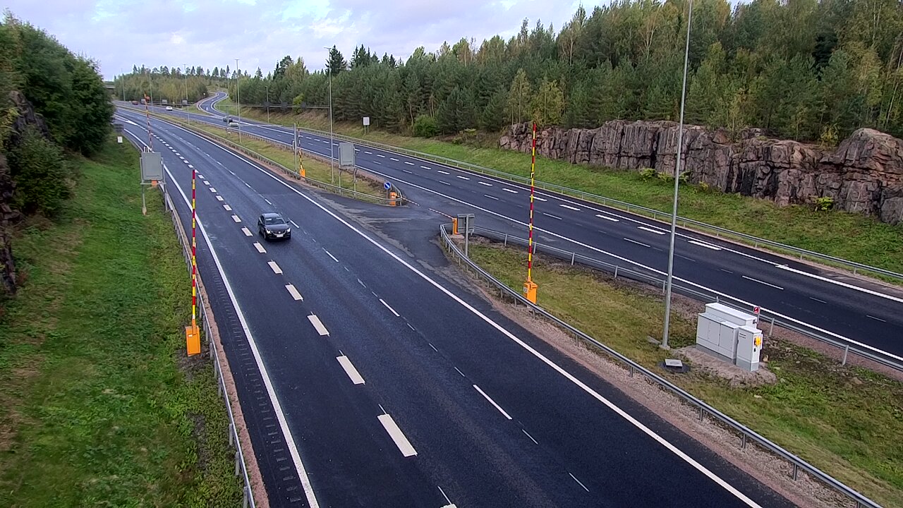 Kelikamerat Kuva Tie 1 Lohja, Tervakorpi, puomi länsi, Lohja, Uusimaa