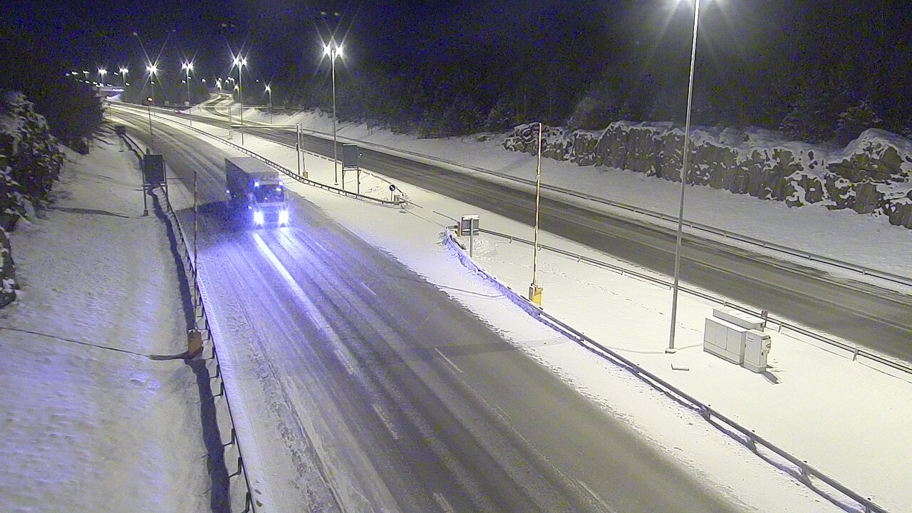 Kelikamerat Kuva Tie 1 Lohja, Tervakorpi, puomi länsi, Lohja, Uusimaa