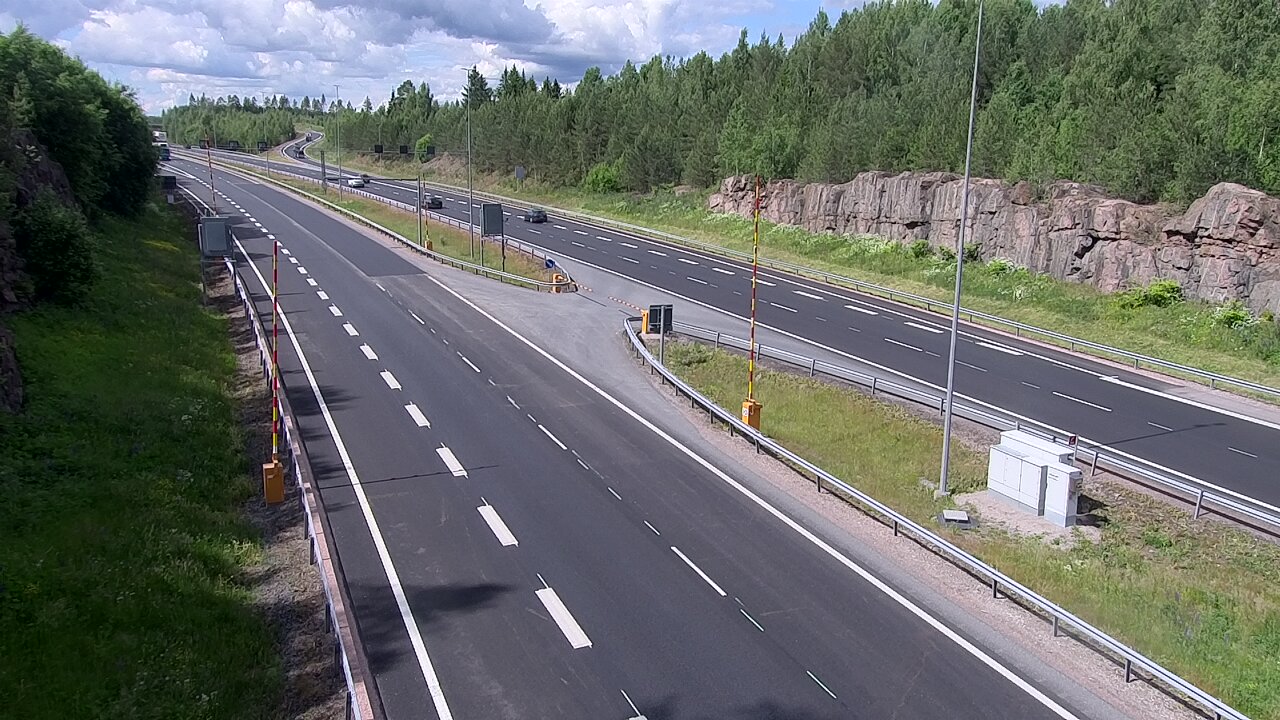 Kelikamerat Kuva Tie 1 Lohja, Tervakorpi, puomi länsi, Lohja, Uusimaa