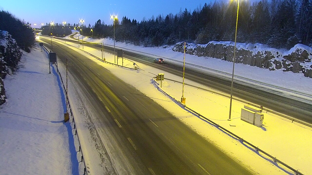 Weather Camera Image Road 1 Lohja, Tervakorpi, puomi länsi, Lohja, Uusimaa