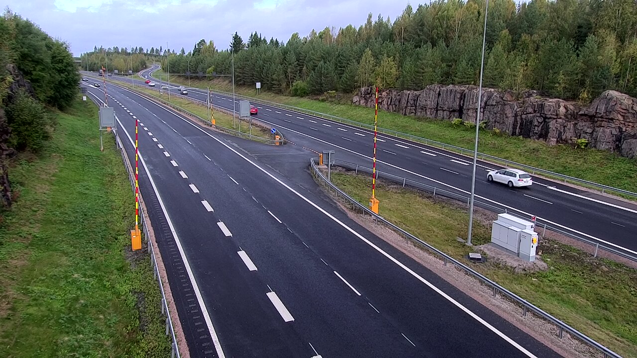 Kelikamerat Kuva Tie 1 Lohja, Tervakorpi, puomi länsi, Lohja, Uusimaa