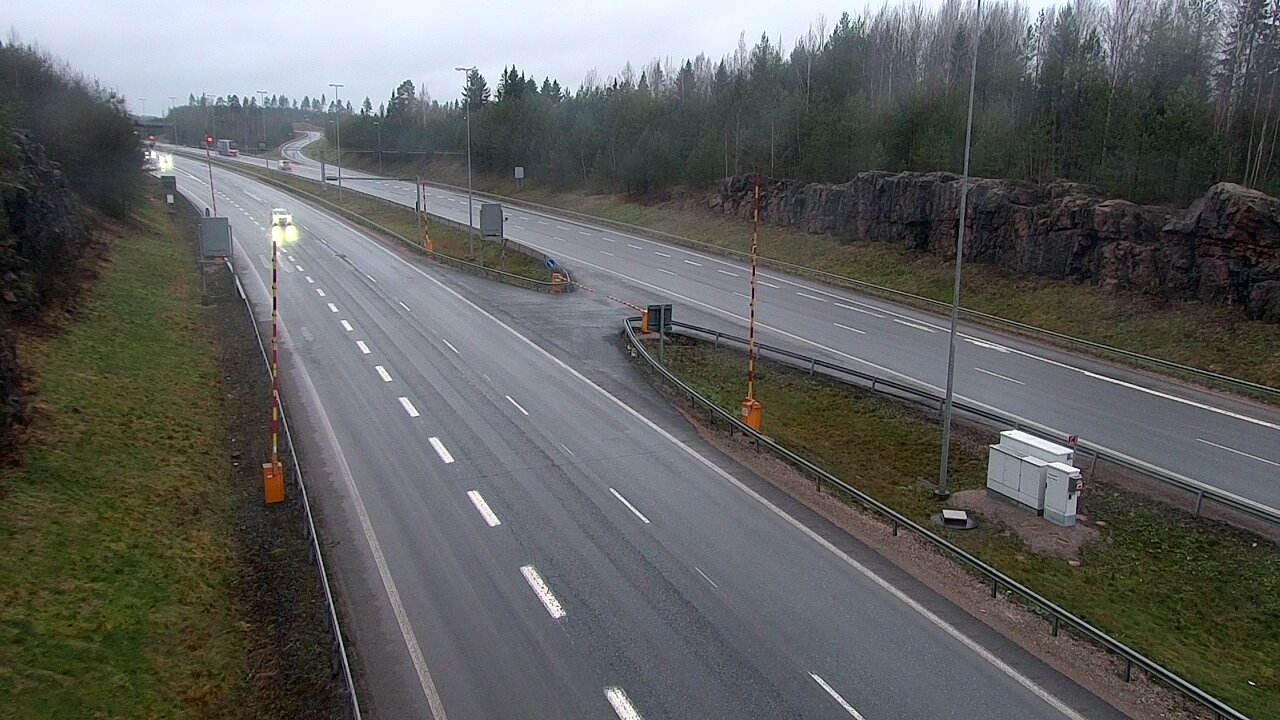 Weather Camera Image Väg 1 Lojo, Tervakorpi, puomi länsi, Lohja, Uusimaa