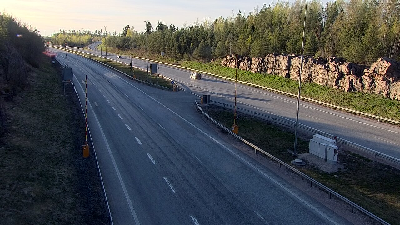 Kelikamerat Kuva Tie 1 Lohja, Tervakorpi, puomi länsi, Lohja, Uusimaa