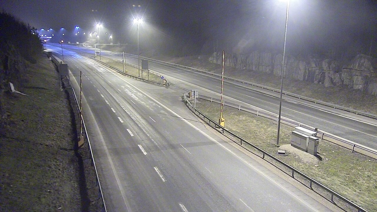 Kelikamerat Kuva Tie 1 Lohja, Tervakorpi, puomi länsi, Lohja, Uusimaa