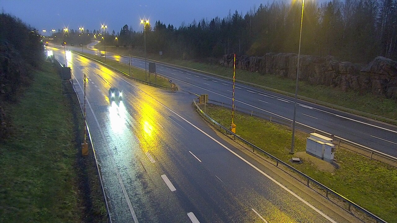 Kelikamerat Kuva Tie 1 Lohja, Tervakorpi, puomi länsi, Lohja, Uusimaa