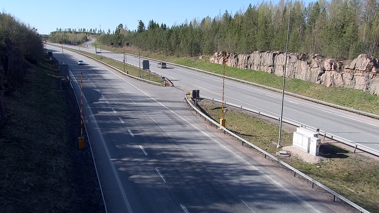 Kelikamerat Kuva Tie 1 Lohja, Tervakorpi, puomi länsi, Lohja, Uusimaa