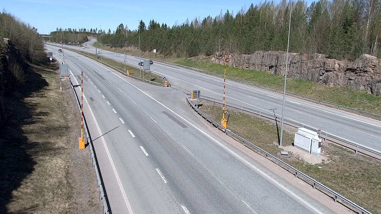Kelikamerat Kuva Tie 1 Lohja, Tervakorpi, puomi länsi, Lohja, Uusimaa