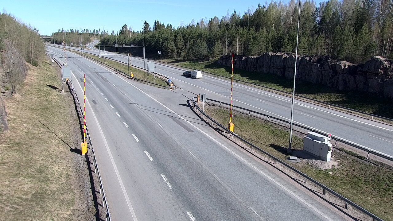 Kelikamerat Kuva Tie 1 Lohja, Tervakorpi, puomi länsi, Lohja, Uusimaa