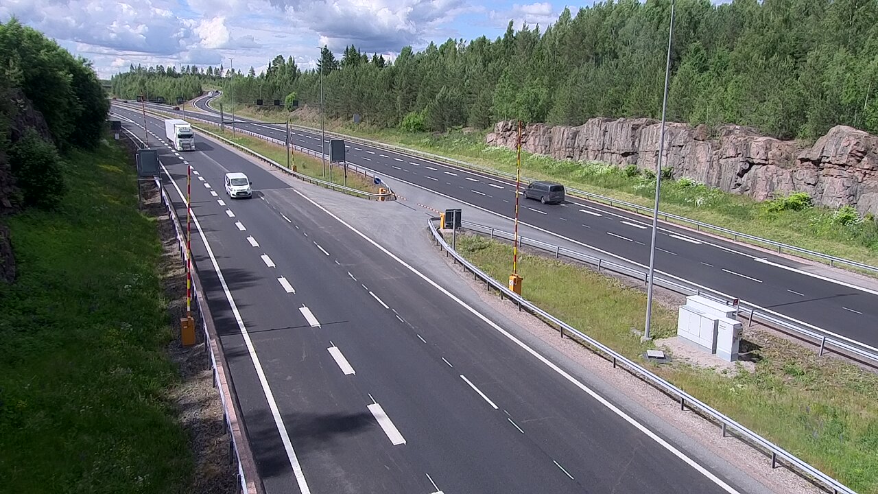 Kelikamerat Kuva Tie 1 Lohja, Tervakorpi, puomi länsi, Lohja, Uusimaa