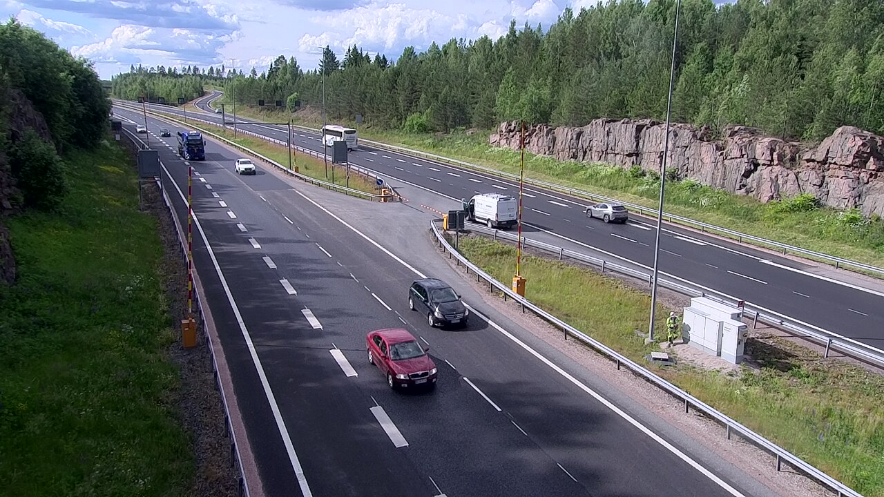 Kelikamerat Kuva Tie 1 Lohja, Tervakorpi, puomi länsi, Lohja, Uusimaa